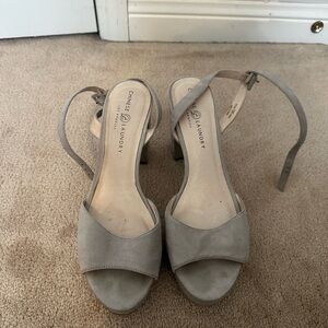 Chinese Laundry Women's Elegant Gray Heels